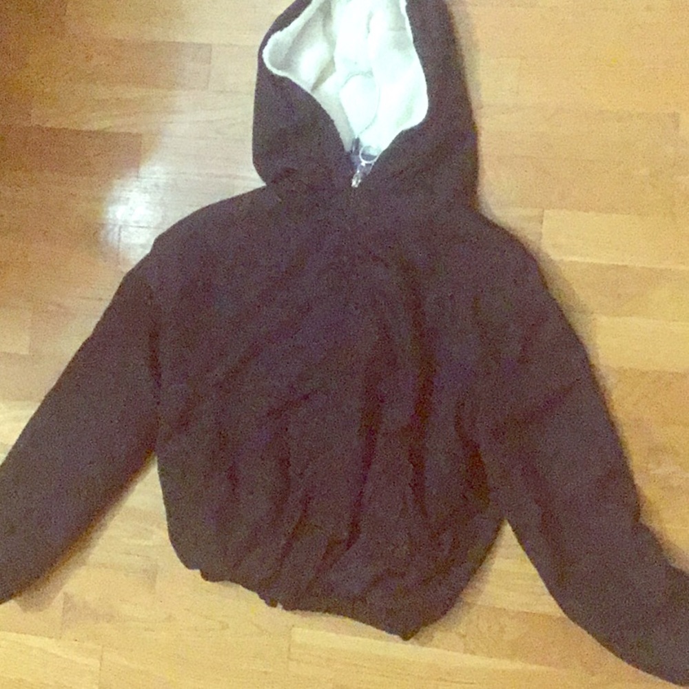 Fuzzy Heavy Sweater. Women Size S.